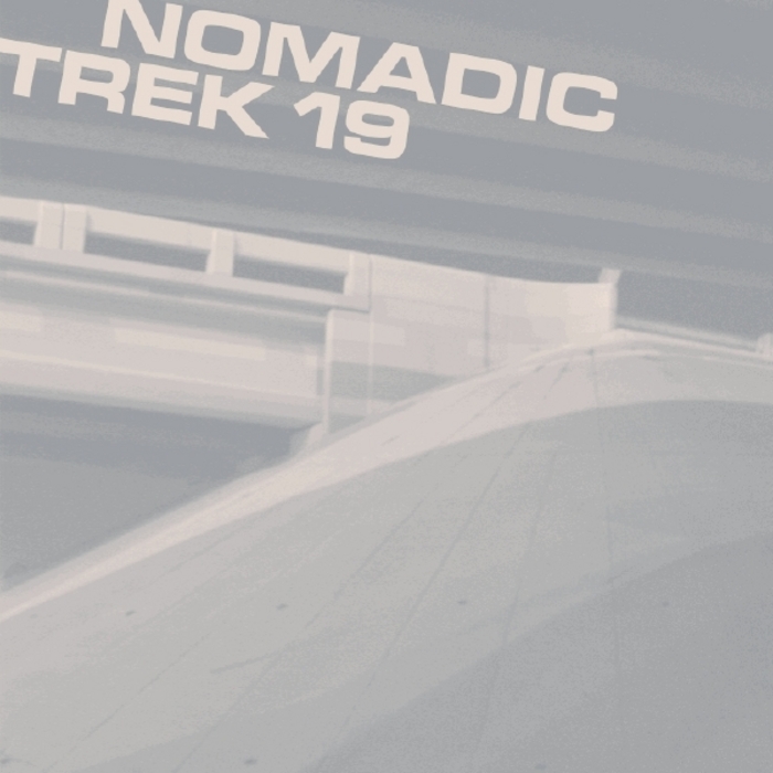 NOMADIC - Trek 19