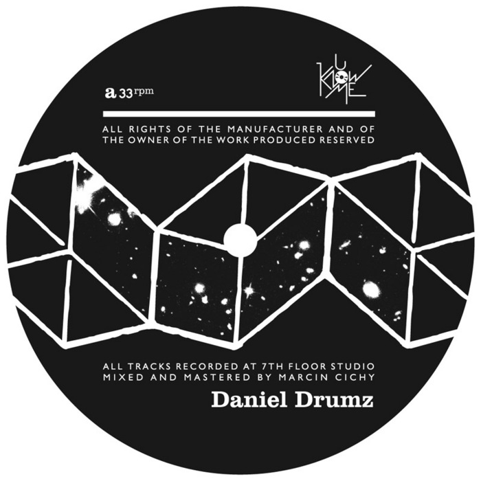DRUMZ, Daniel - Lay Low On The Treble