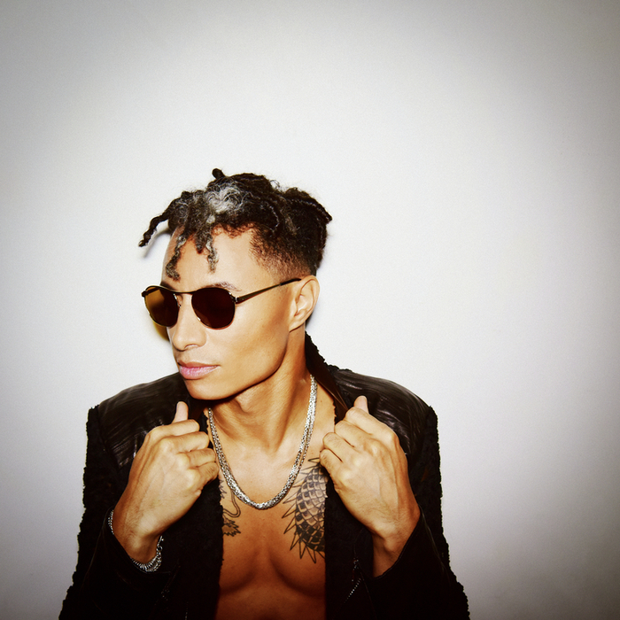 JOSE JAMES - Love In A Time Of Madness