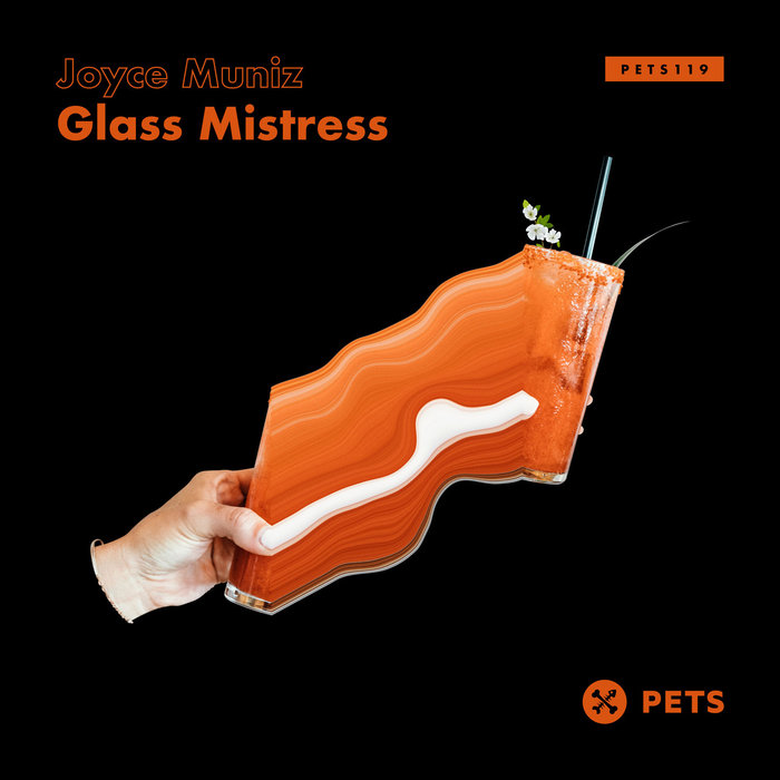 JOYCE MUNIZ - Glass Mistress