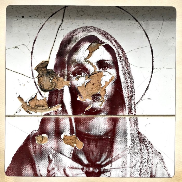 DALHIA - Hide My Face